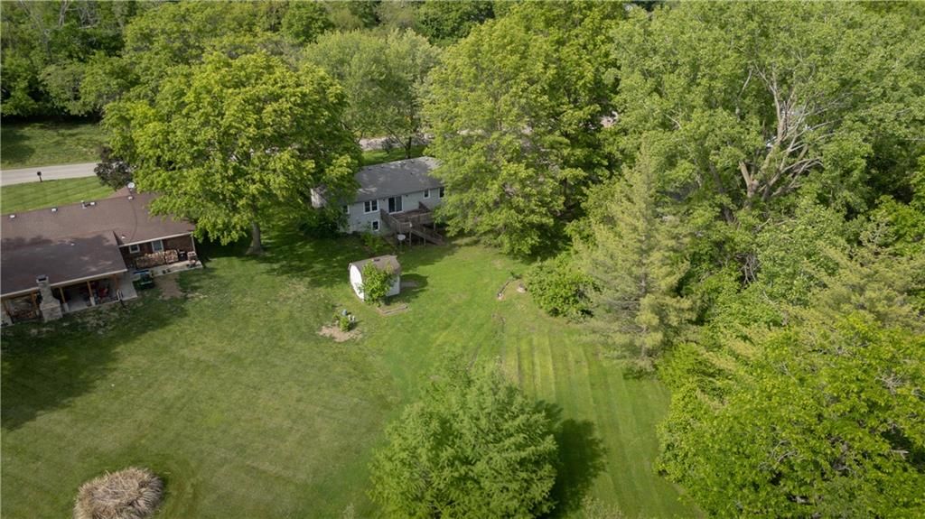 301 Dunns Lane — photo 23