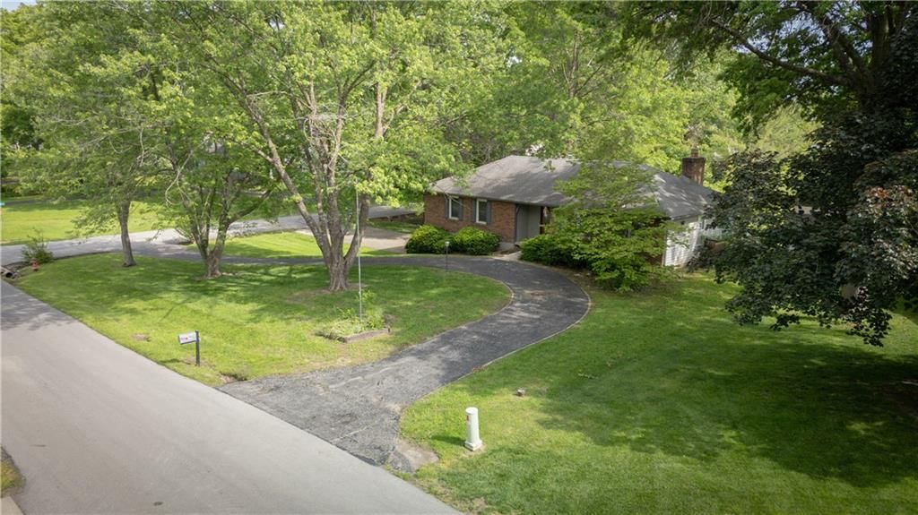 301 Dunns Lane — photo 25