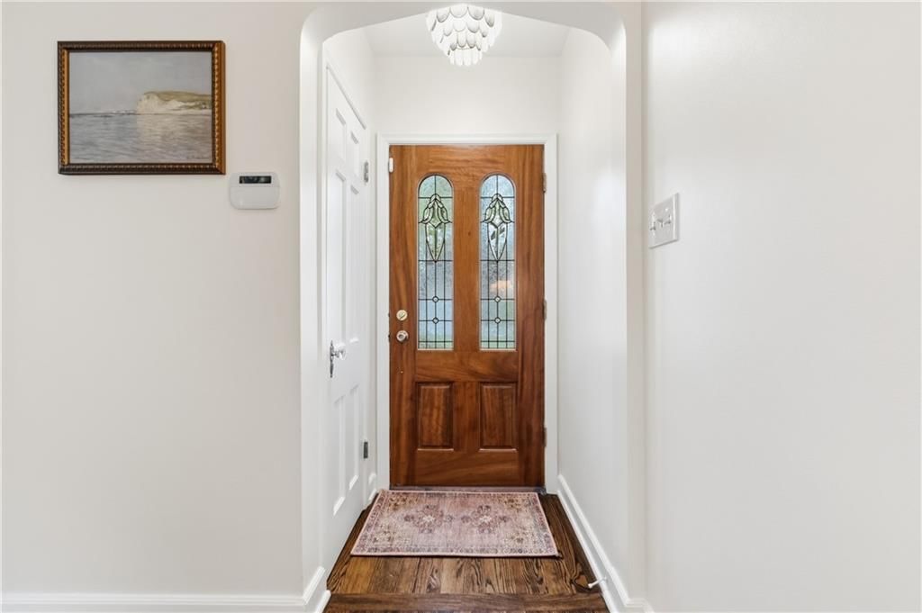 5420 Fairway Road — photo 3