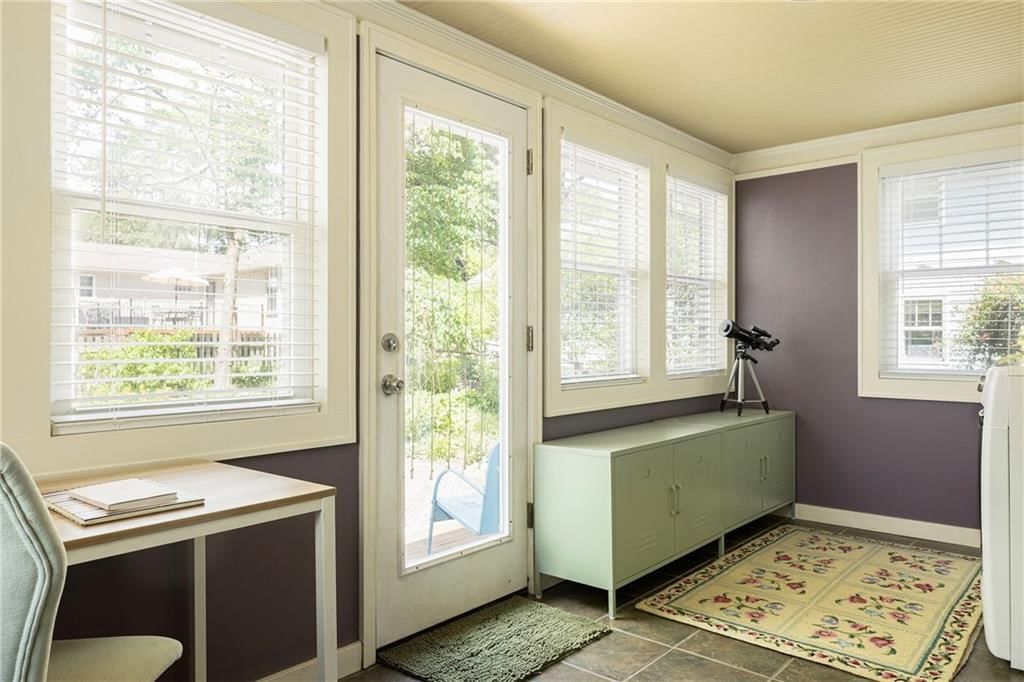 4802 Neosho Lane — photo 10