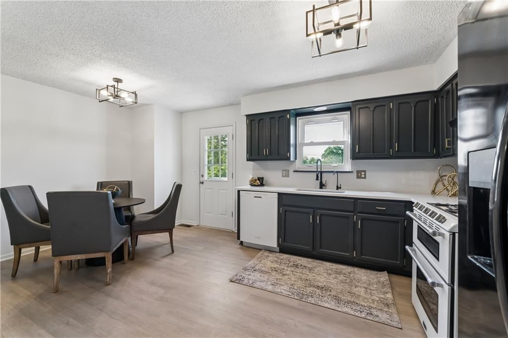 5421 Crest Drive — photo 14