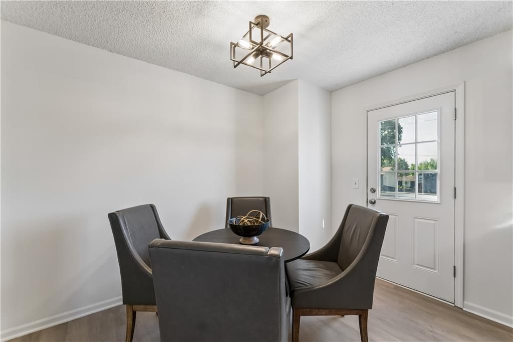 5421 Crest Drive — photo 17