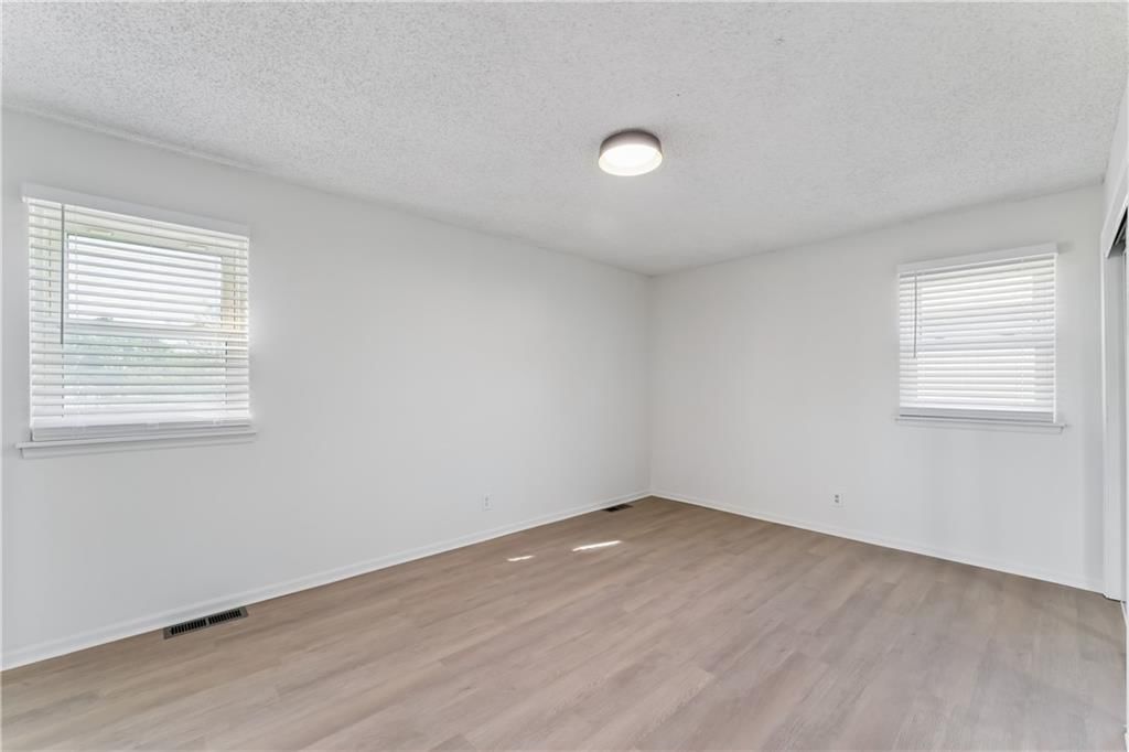 5421 Crest Drive — photo 19