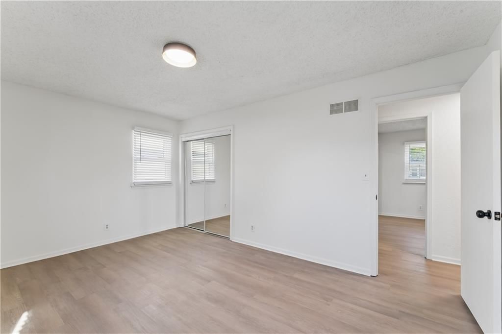 5421 Crest Drive — photo 23