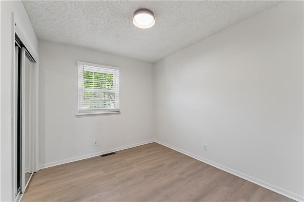 5421 Crest Drive — photo 28