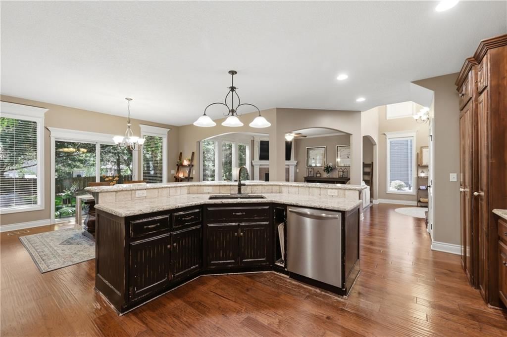 1413 NE Kenwood Circle — photo 13
