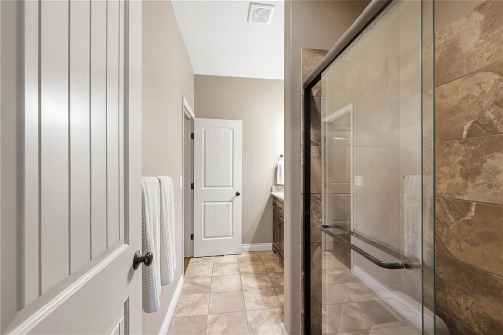 1413 NE Kenwood Circle — photo 18
