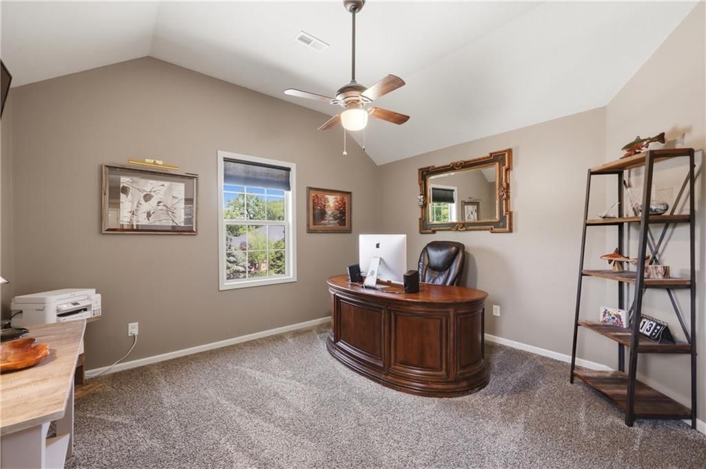 1413 NE Kenwood Circle — photo 38