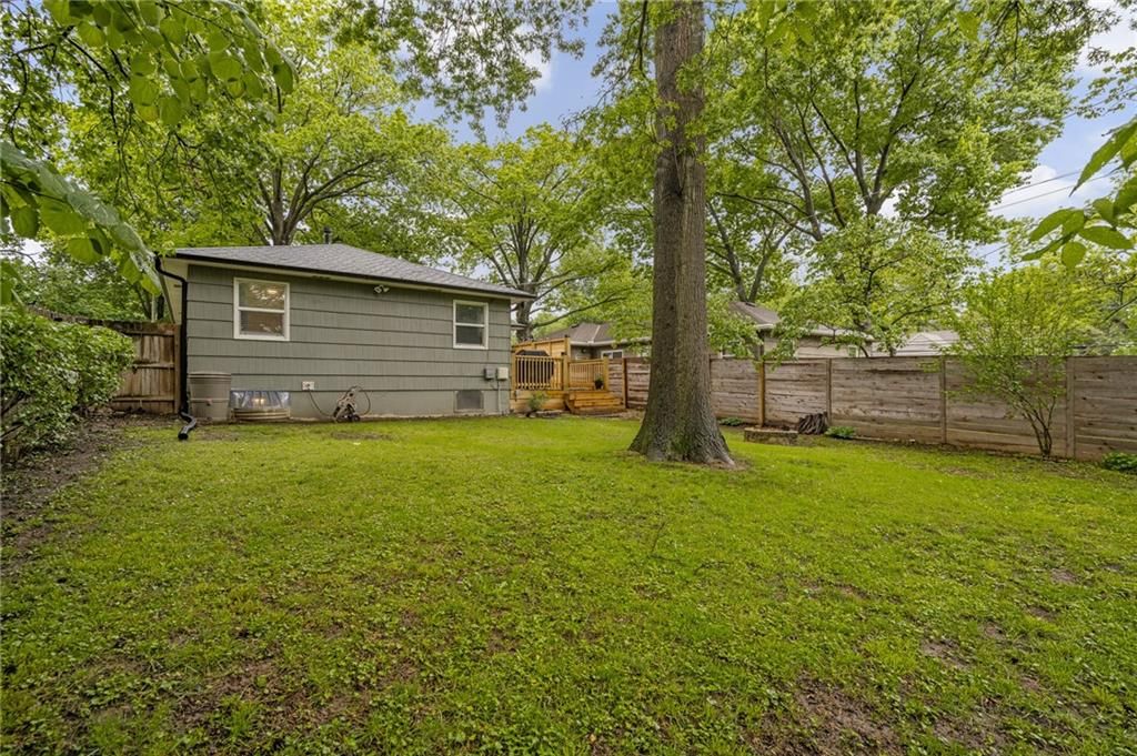 5212 Delmar Street — photo 46