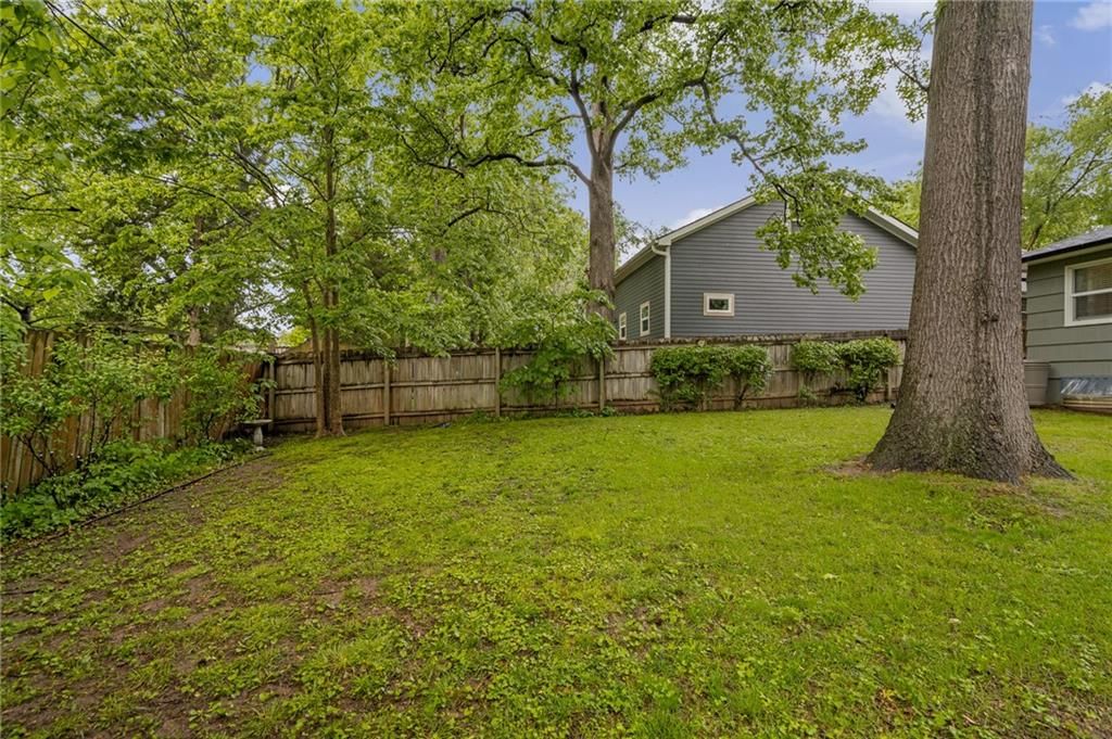5212 Delmar Street — photo 48