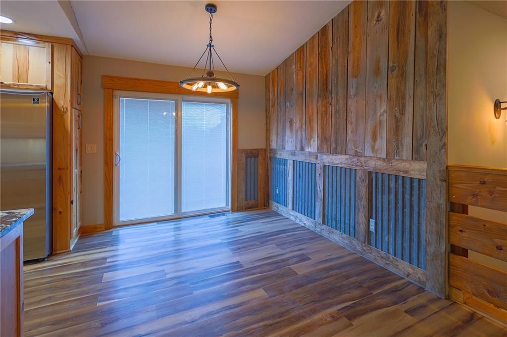 600 S Hickory Street — photo 6