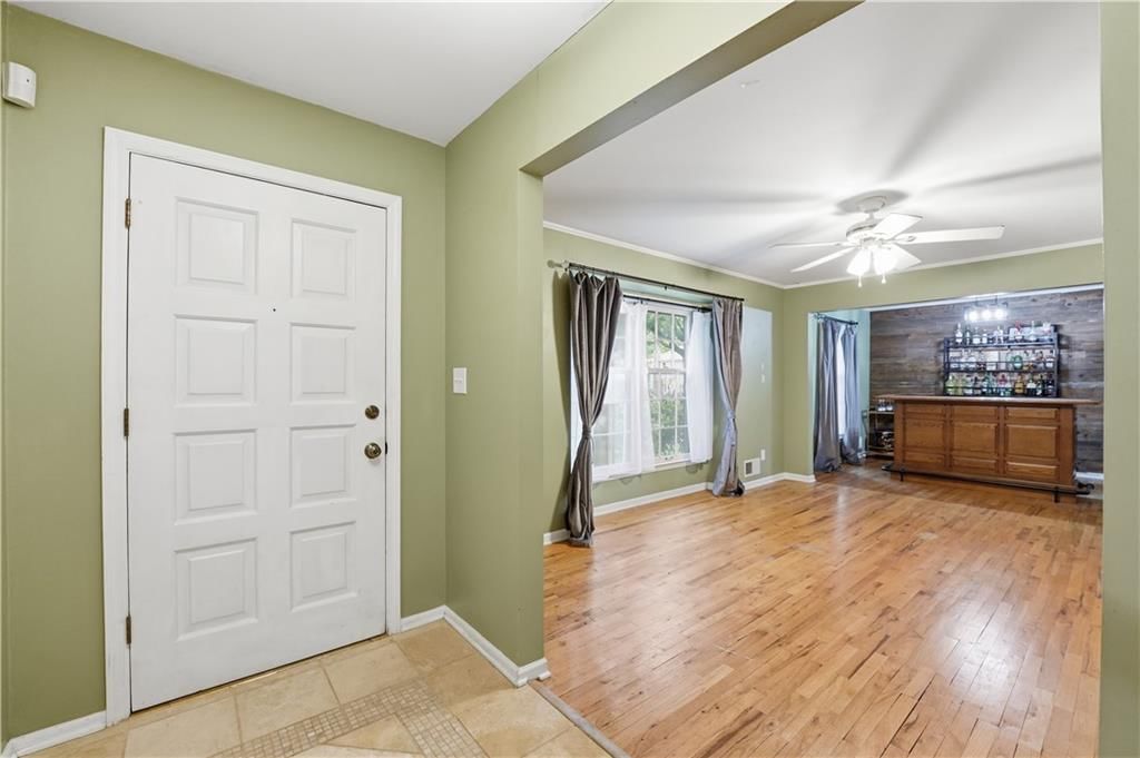 9947 Ballentine Street — photo 3