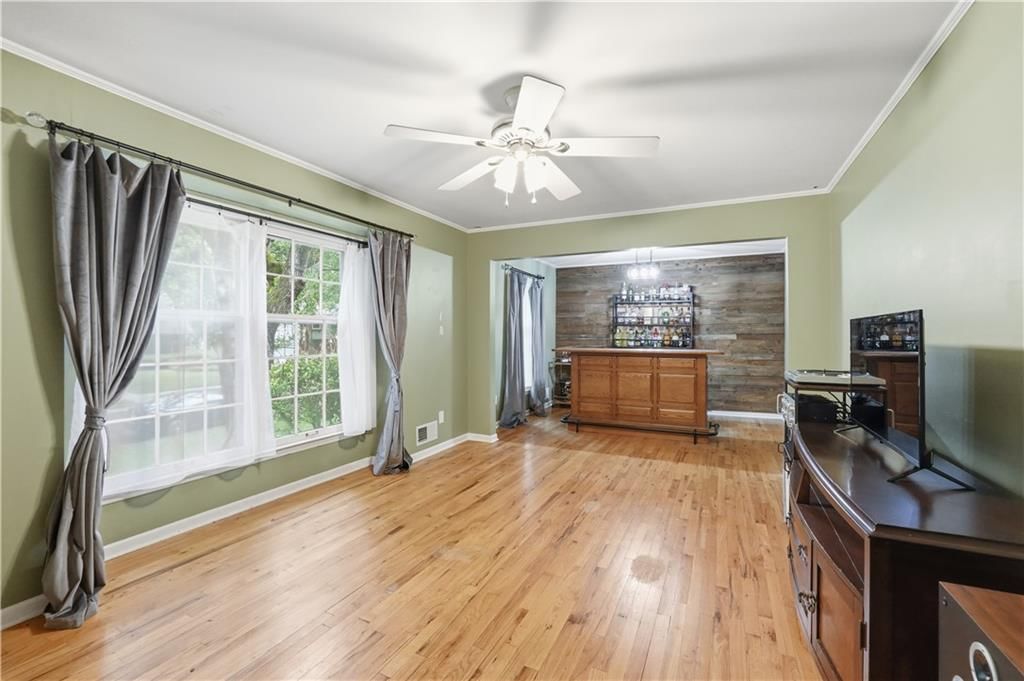 9947 Ballentine Street — photo 4