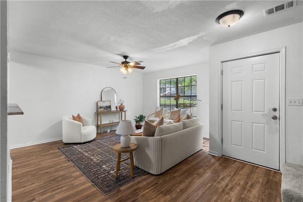 7033 Bellefontaine Avenue — photo 3