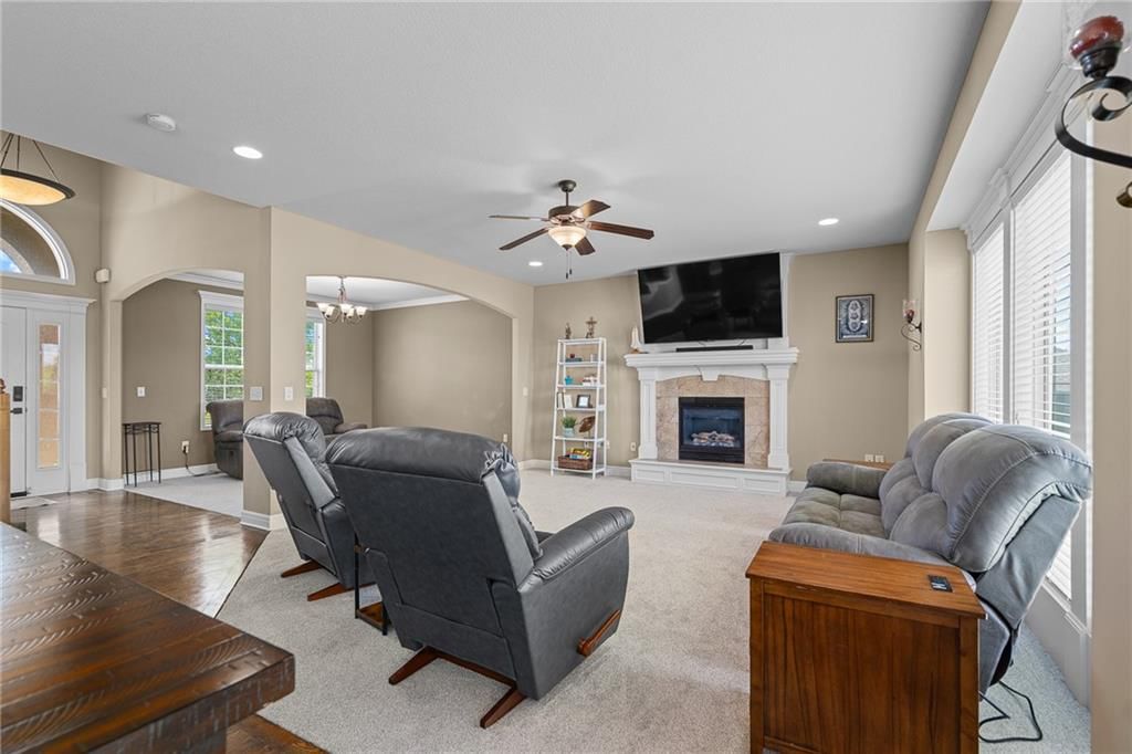 1518 Creekmoor Drive — photo 10
