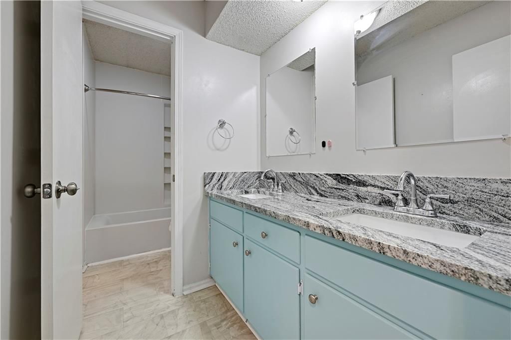 12908 S Brougham Drive — photo 21