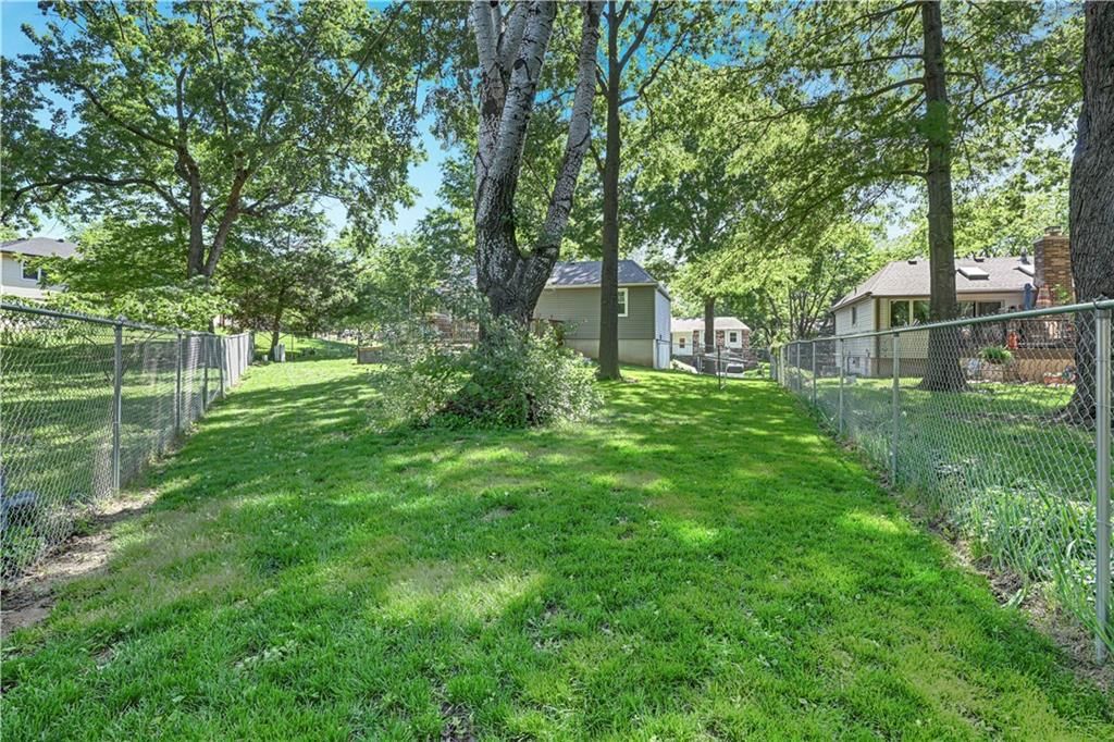 12908 S Brougham Drive — photo 31