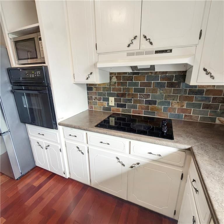 16009 E 37TH Terrace — photo 12