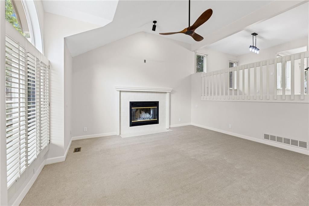 13206 S Foxridge Drive — photo 8
