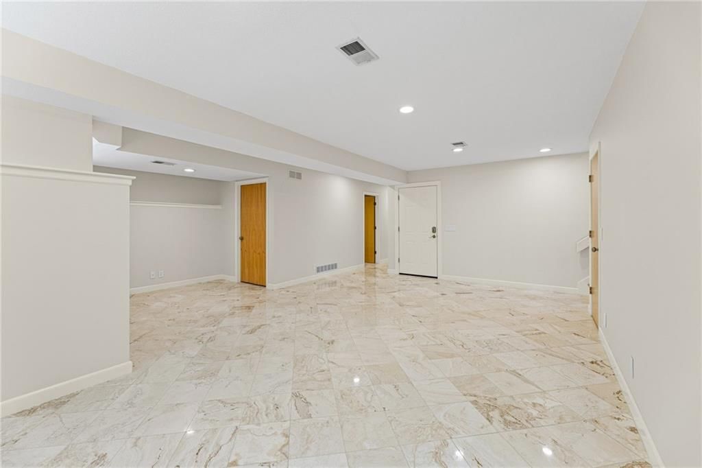 13206 S Foxridge Drive — photo 42