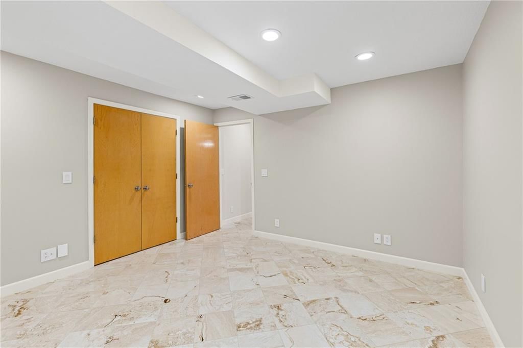 13206 S Foxridge Drive — photo 46