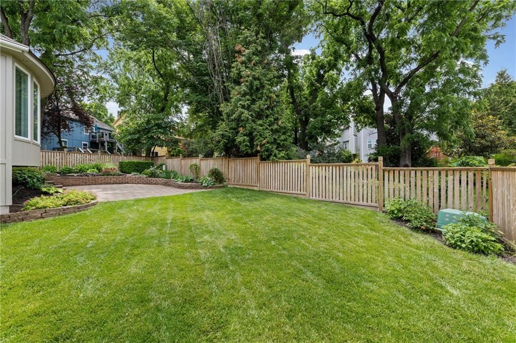 13206 S Foxridge Drive — photo 58