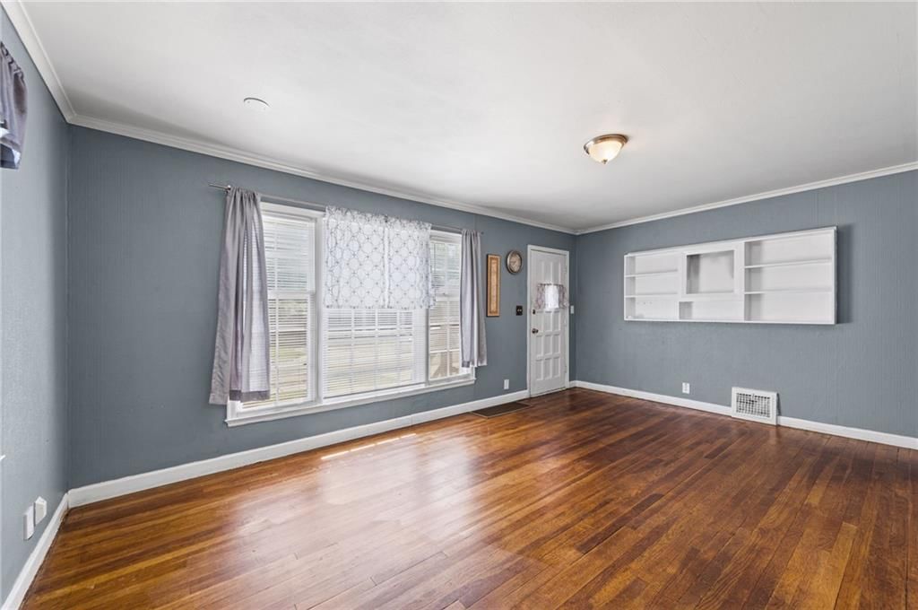 4448 Booth Street — photo 2