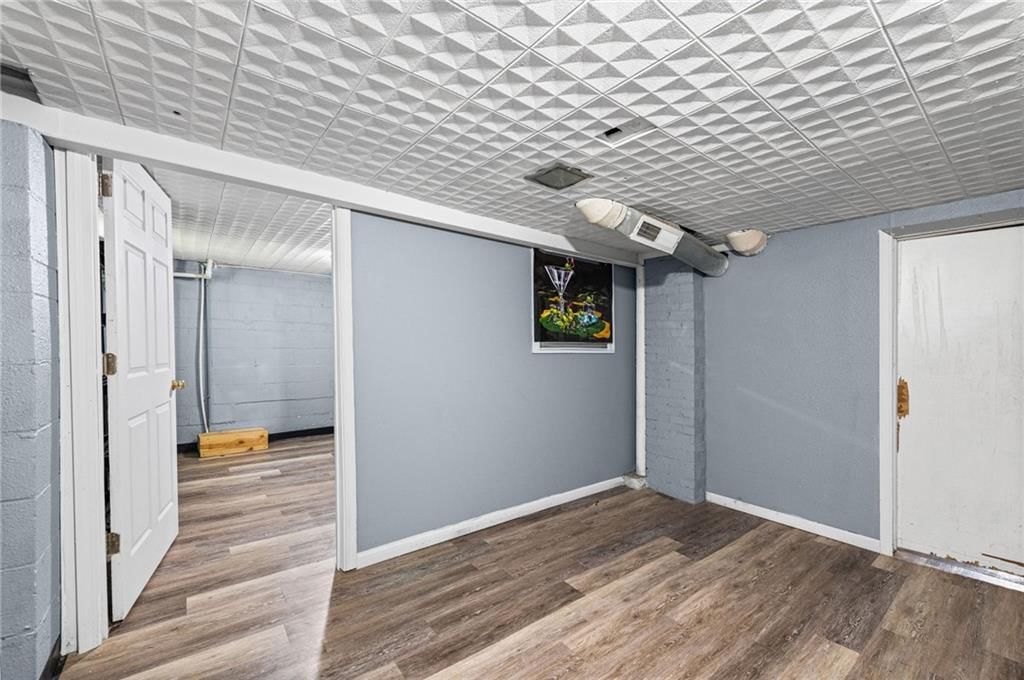 4448 Booth Street — photo 14
