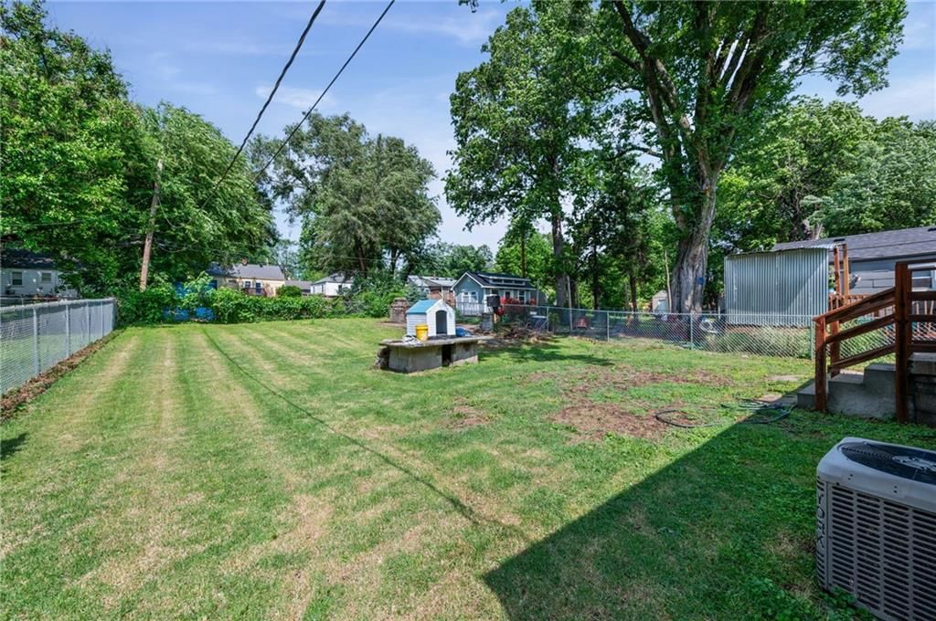 4448 Booth Street — photo 20