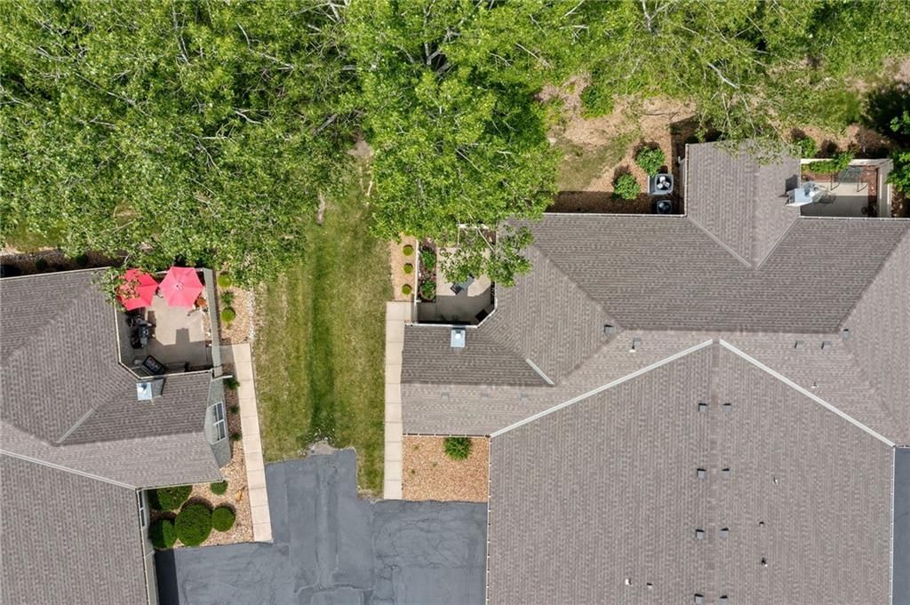 6024 NE KENSINGTON Court — photo 8