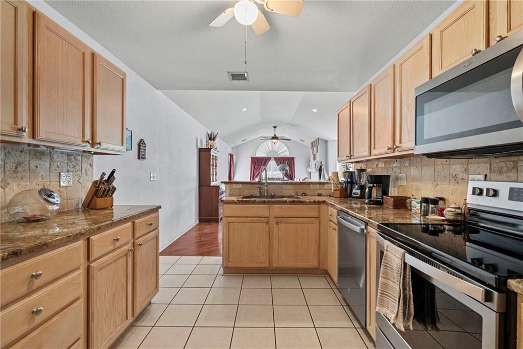 6024 NE KENSINGTON Court — photo 18
