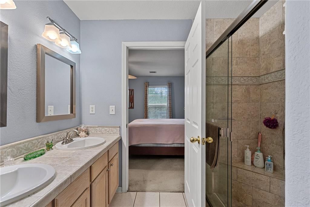 6024 NE KENSINGTON Court — photo 21