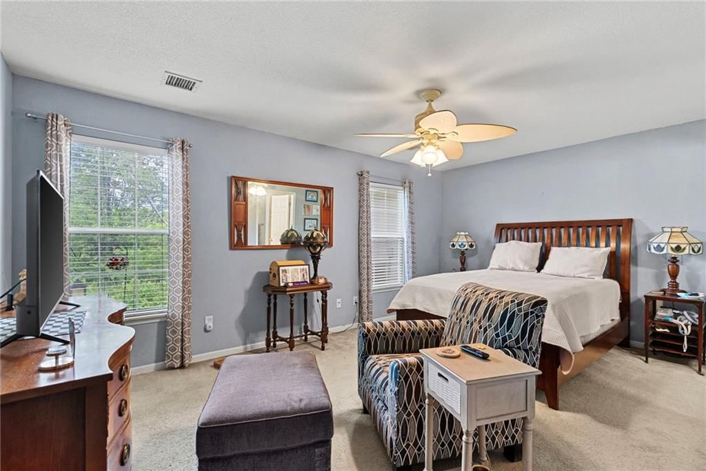 6024 NE KENSINGTON Court — photo 24