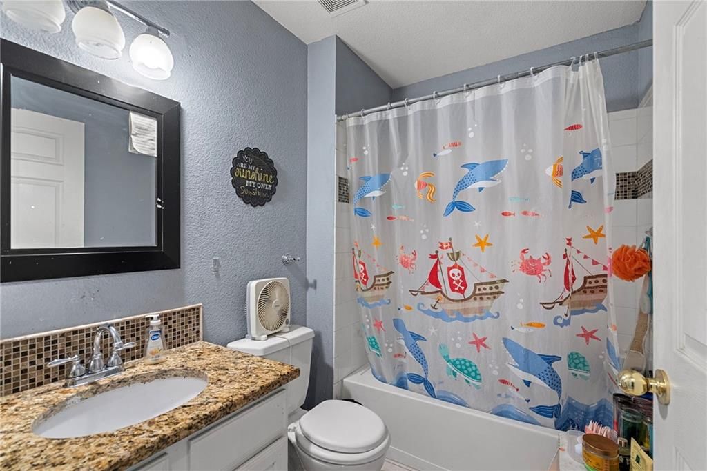 6024 NE KENSINGTON Court — photo 26