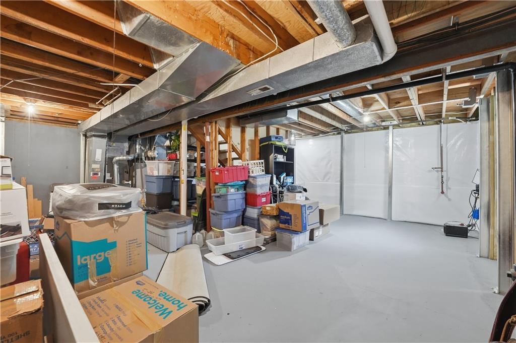 8050 Lakeview Avenue — photo 50