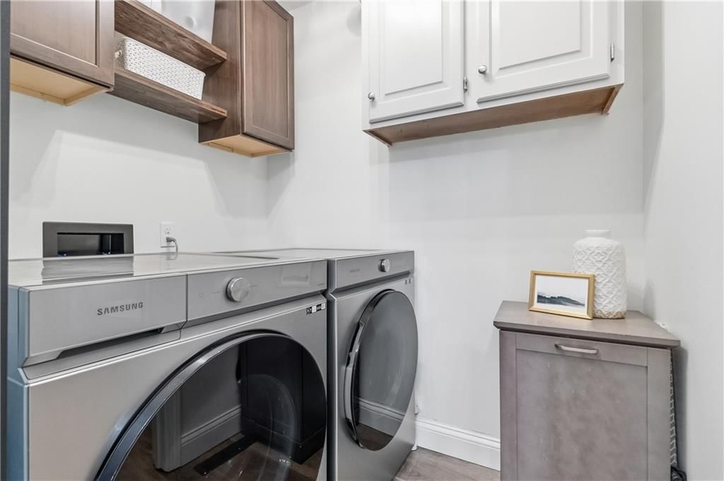 817 NW Golden Court — photo 20