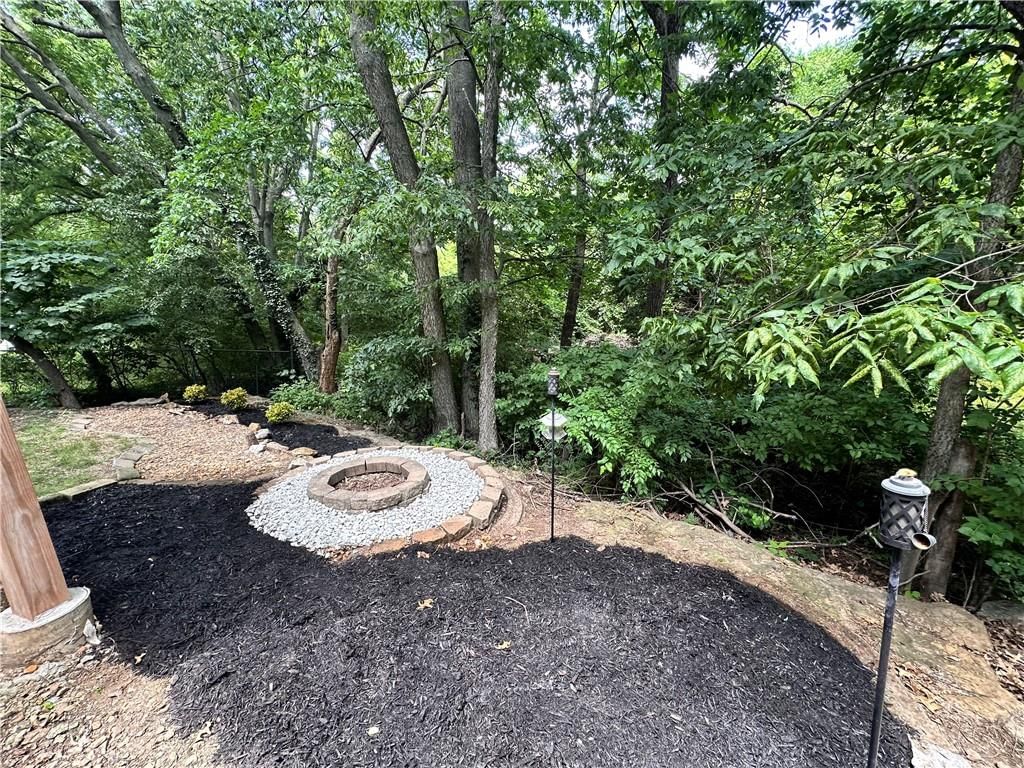 817 NW Golden Court — photo 48