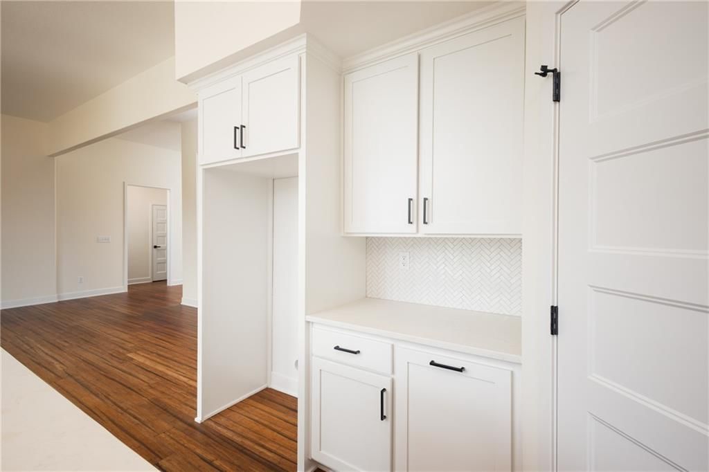 2211 Prairie Creek Drive — photo 18