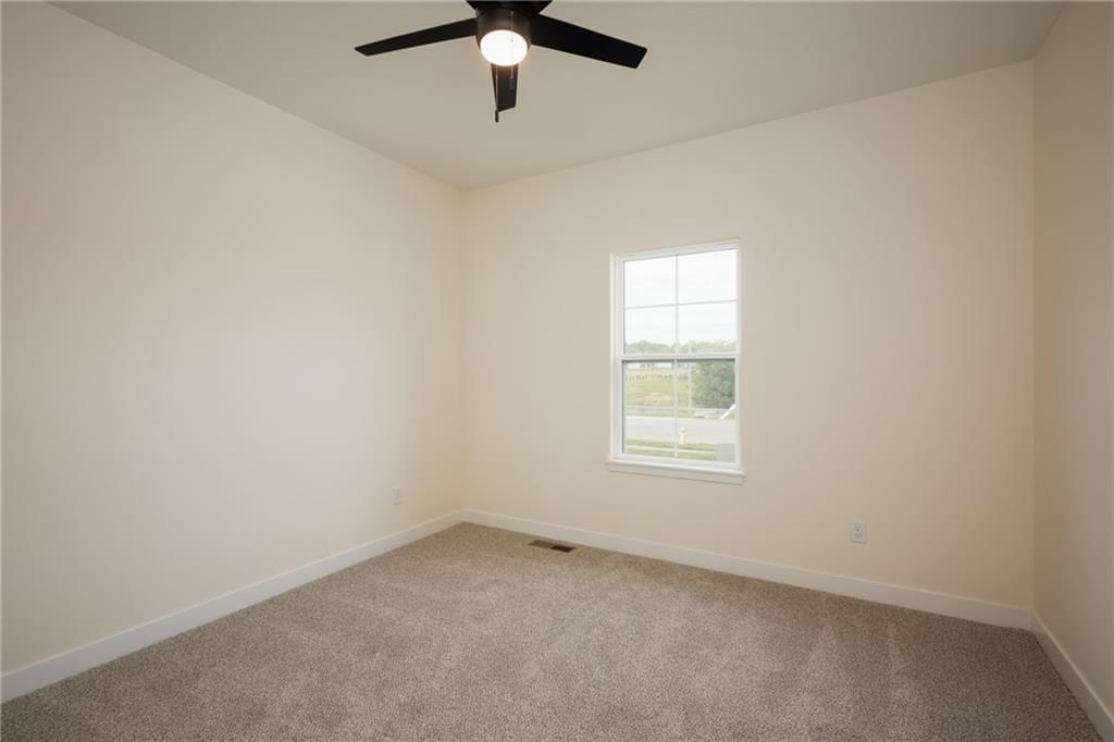 2211 Prairie Creek Drive — photo 28