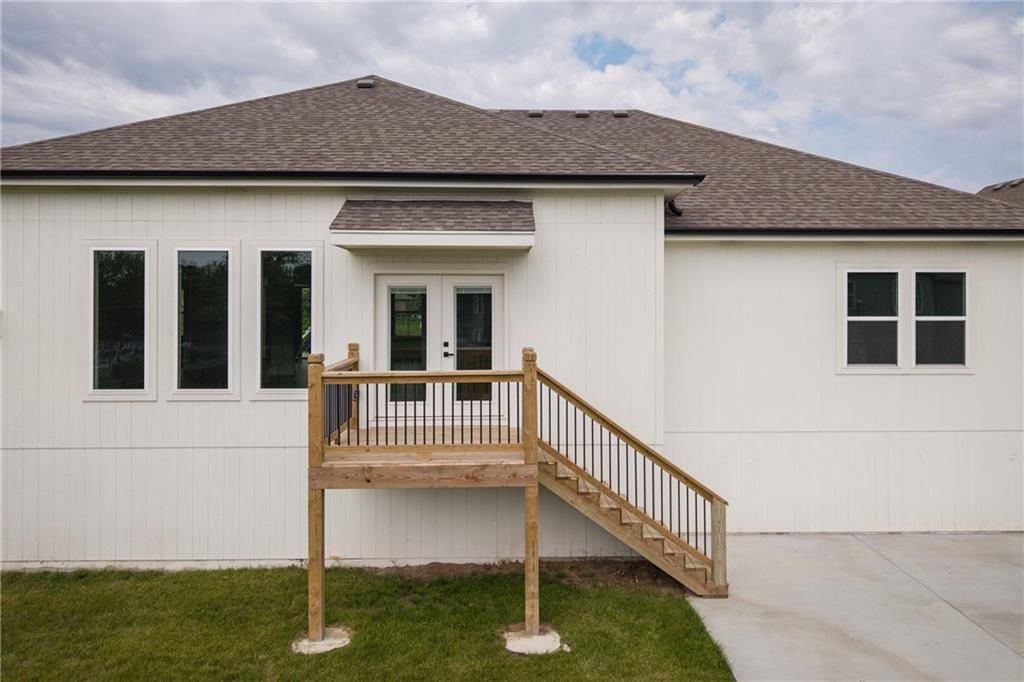 2211 Prairie Creek Drive — photo 39