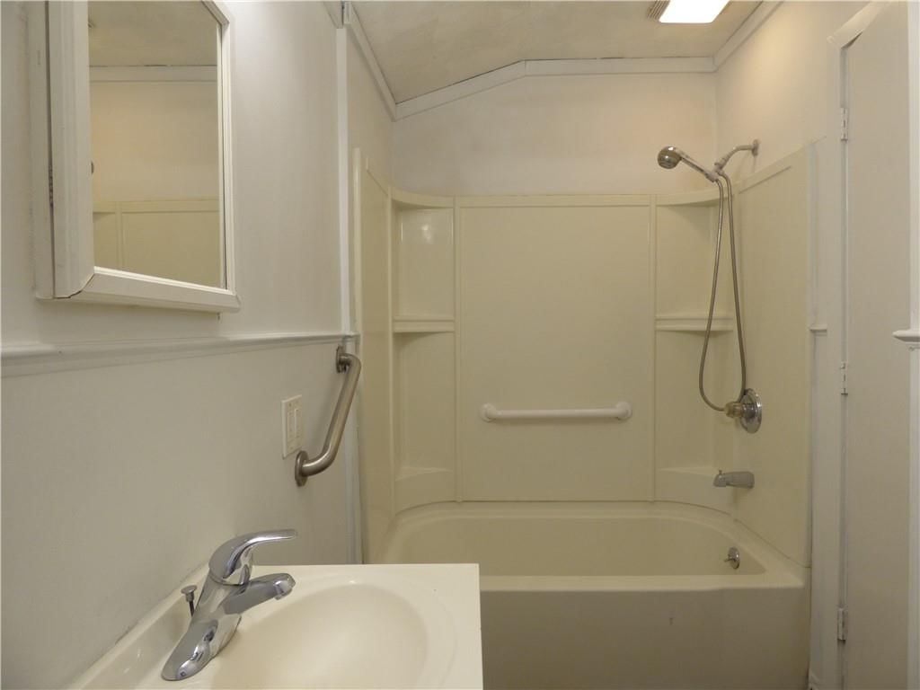 6101 Lane Avenue — photo 22
