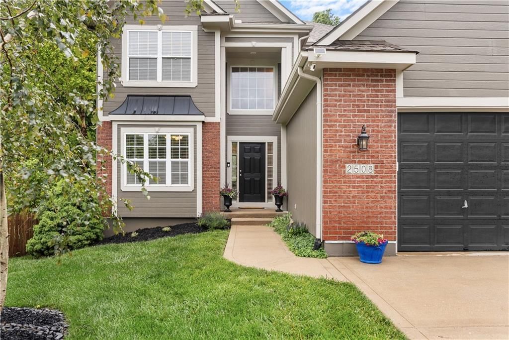 2508 SW Blazing Star Place — photo 3