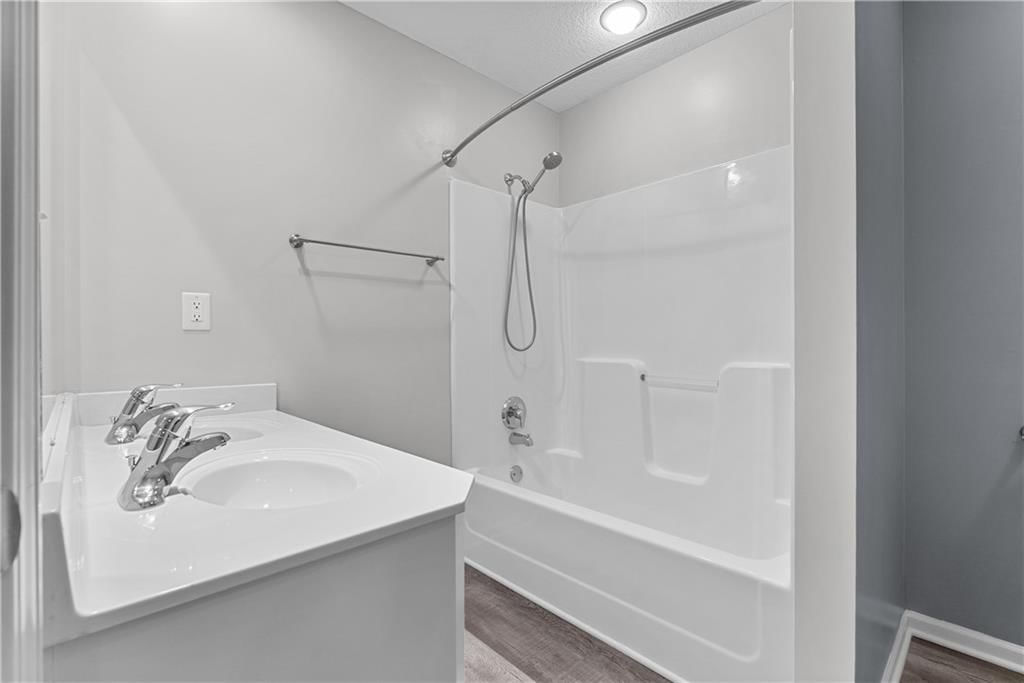 2508 SW Blazing Star Place — photo 32