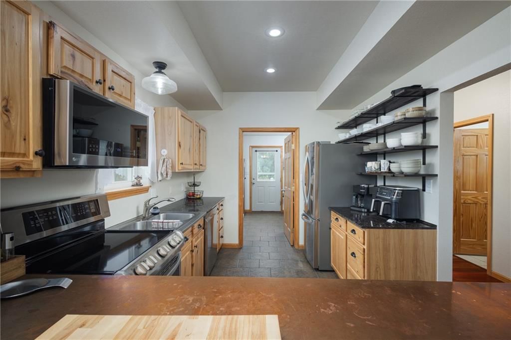 19015 White Oak Lane — photo 12