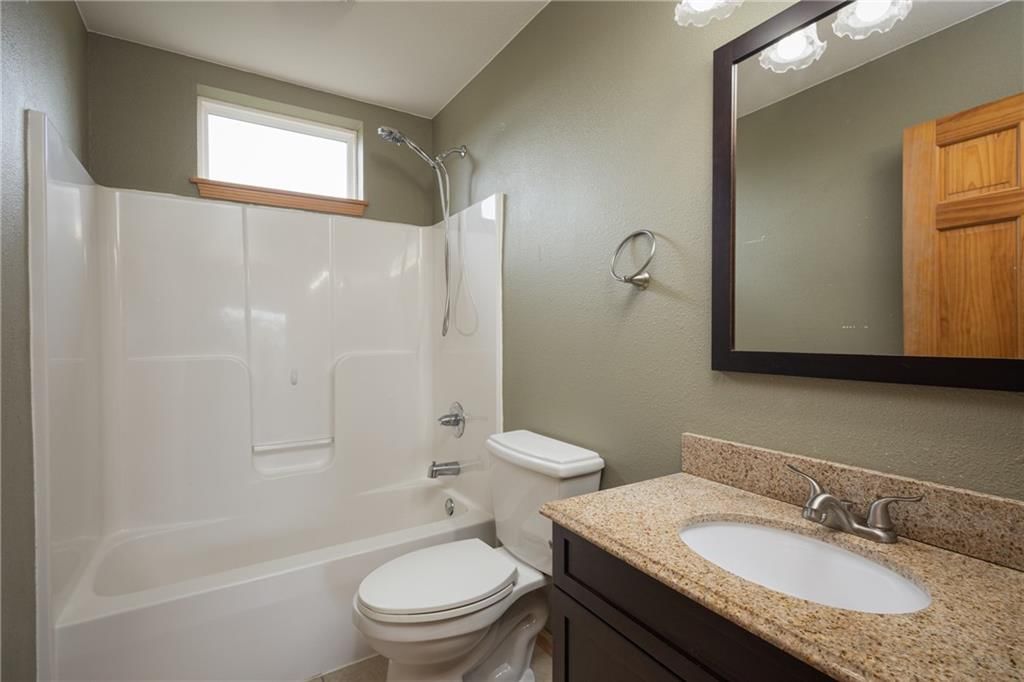 19015 White Oak Lane — photo 26
