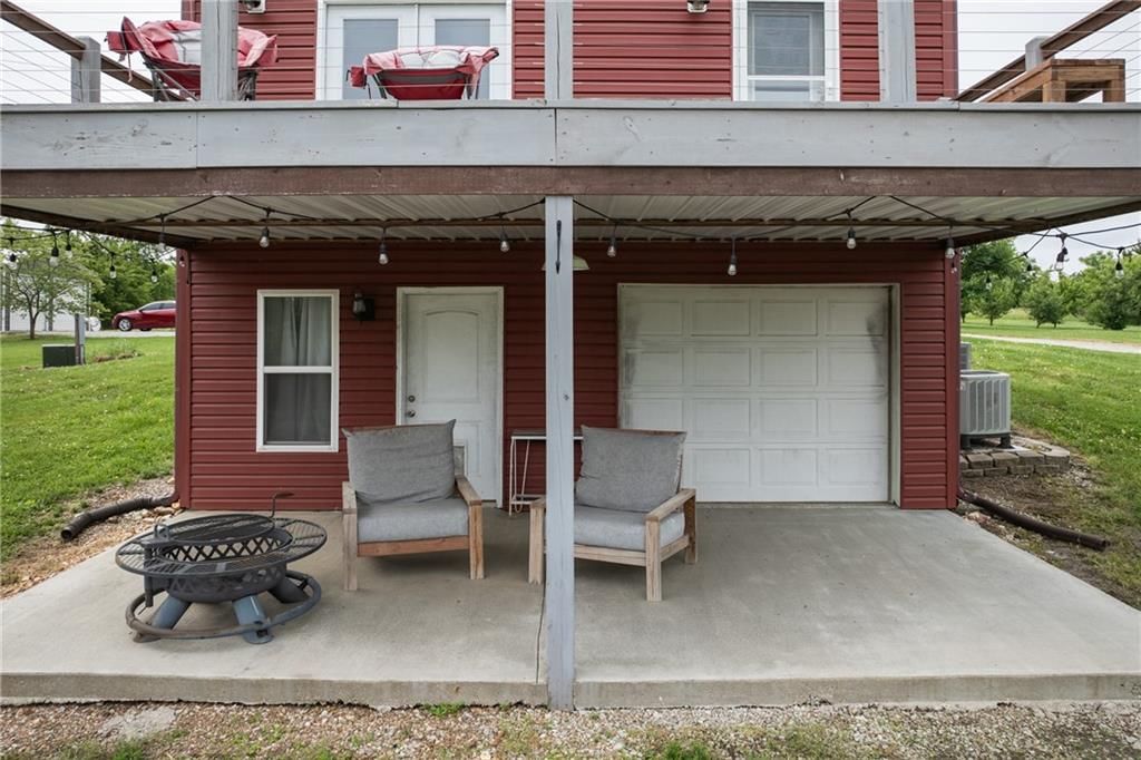 19015 White Oak Lane — photo 33