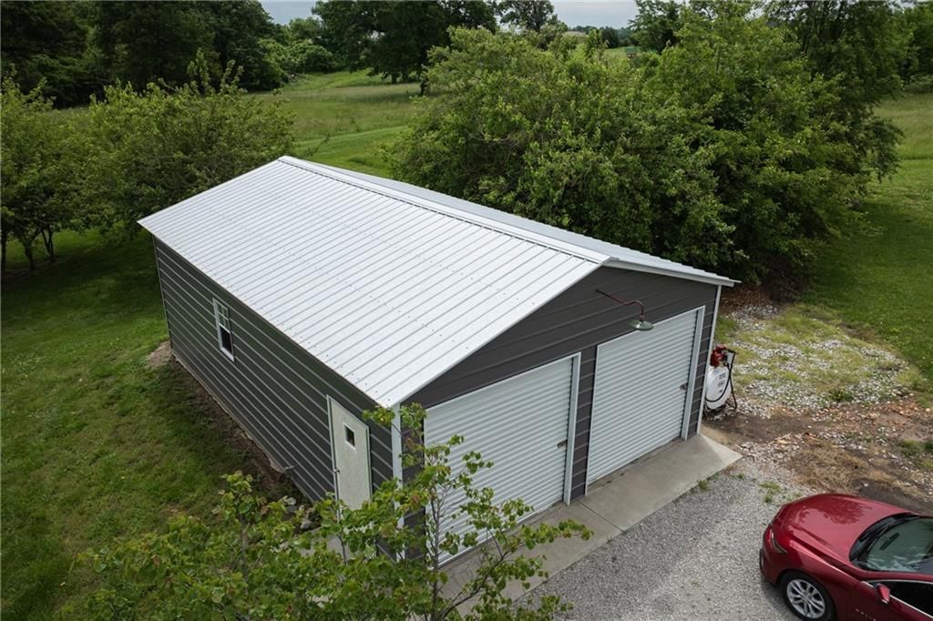 19015 White Oak Lane — photo 42