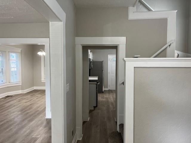 216 Askew Avenue — photo 2