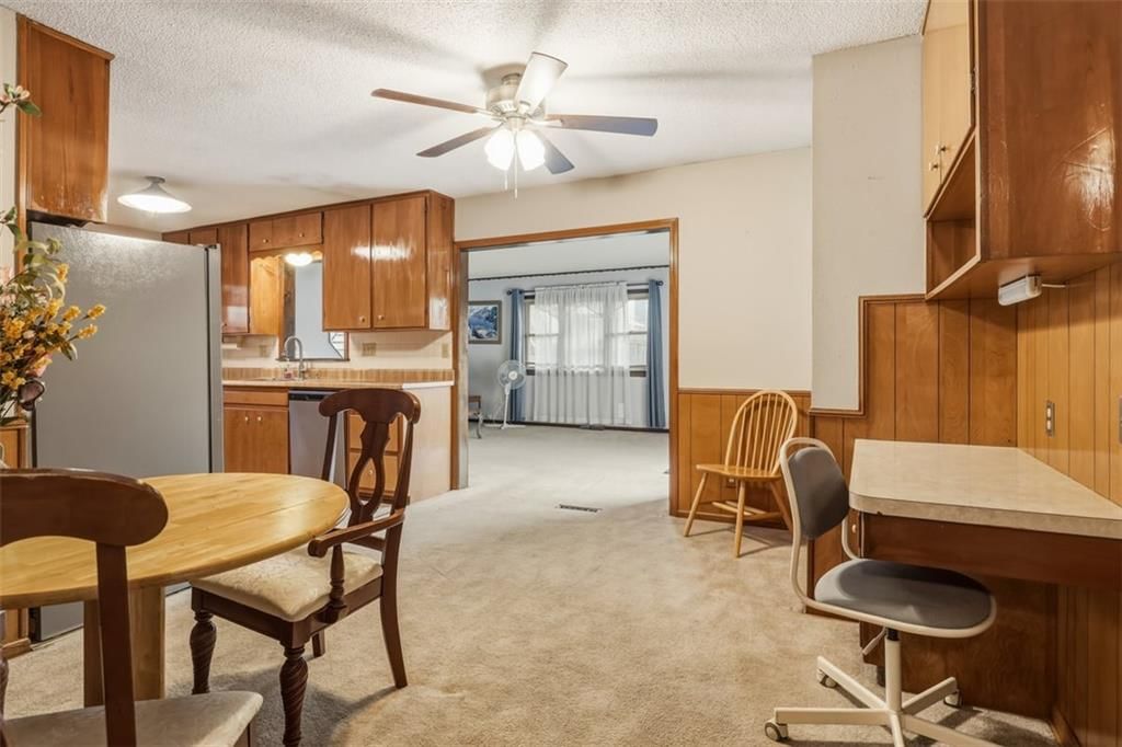 Photo 7 of 26 - 5909 N Broadway Street, Gladstone, MO 64118
