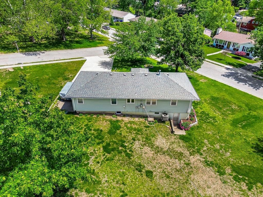 6930 Benson Street — photo 23